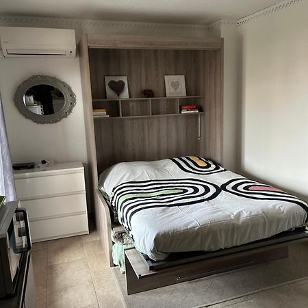 Studio Climatise Proche Port Et Plages La Londe-les-Maures Εξωτερικό φωτογραφία